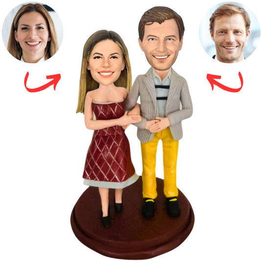 Couple Holding Arms Custom Bobbleheads