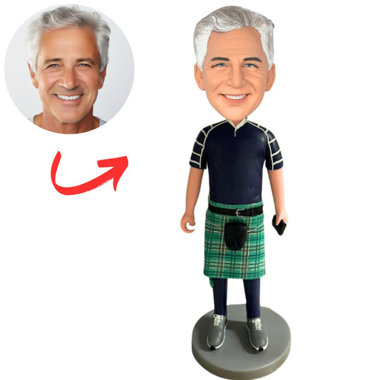 Casual Man in Apron Custom Bobbleheads
