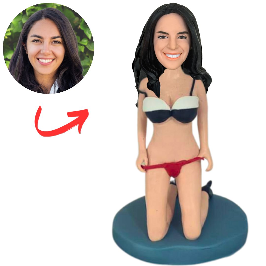 Custom Sexy Woman Kneeling on The Floor Bobbleheads